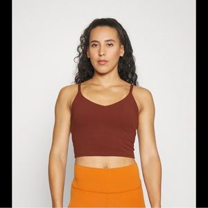 Athleta Elation V Neck Longline in Ancient Mahogany
